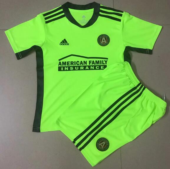 Kids Atlanta United 2021/22 Green Goalkeeper Soccer Kits Shirt With Shorts